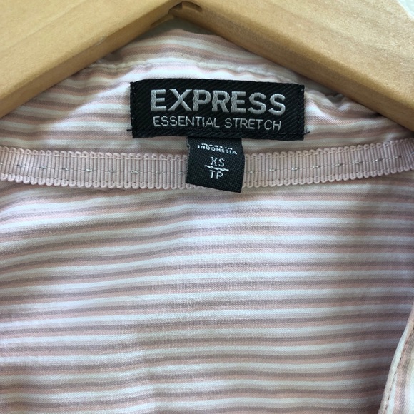 Express button down top - Picture 2 of 3
